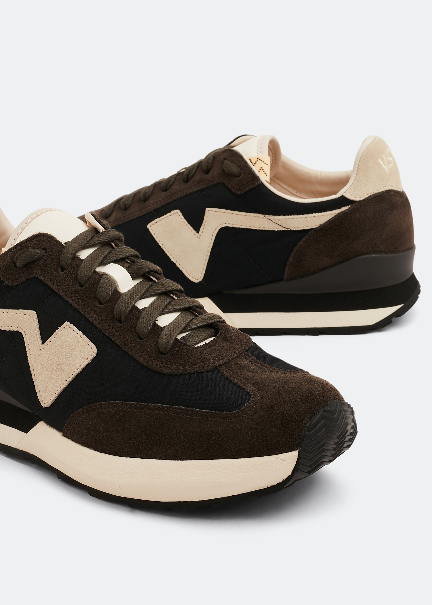 Visvim FKT runner sneakers for Men - Brown in KSA | Level Shoes