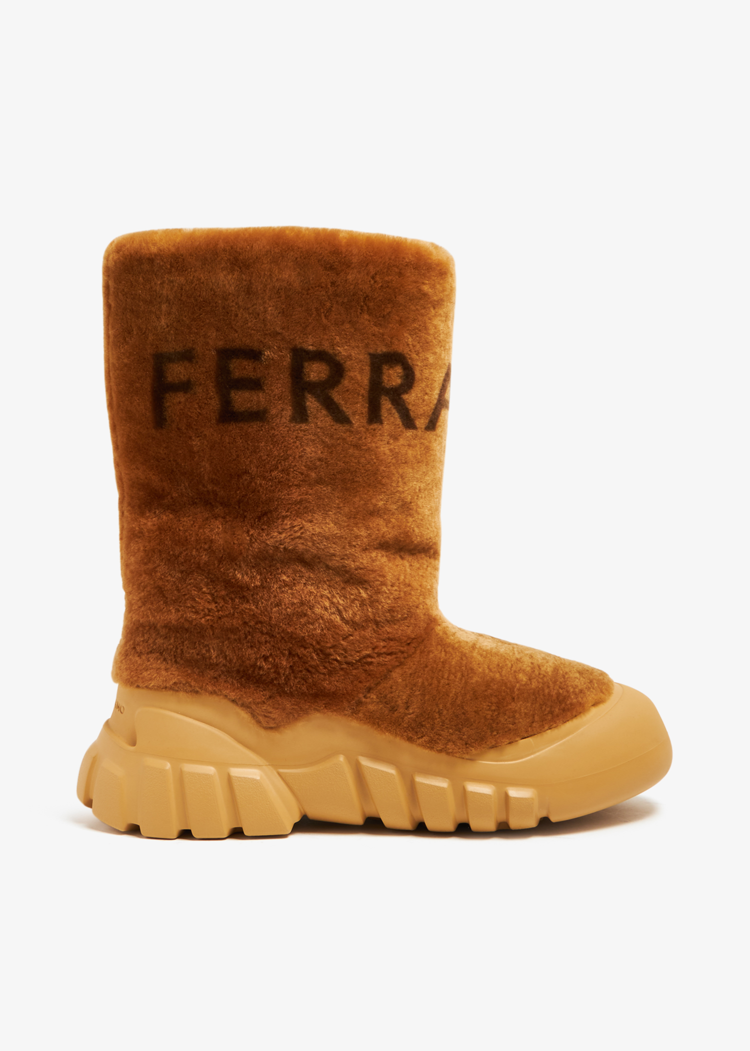 

Shearling ski boots, Brown