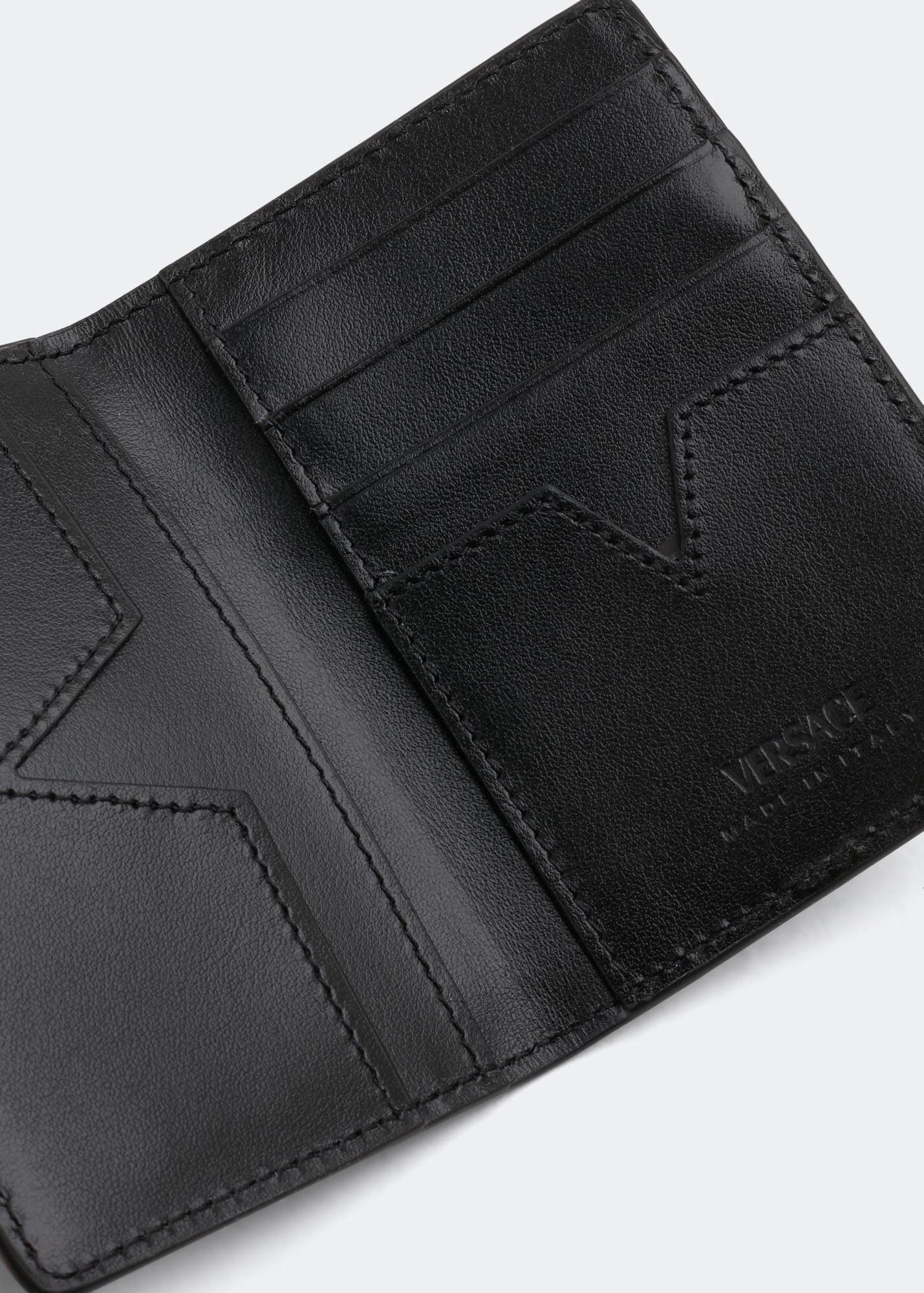 

V leather card case, Black