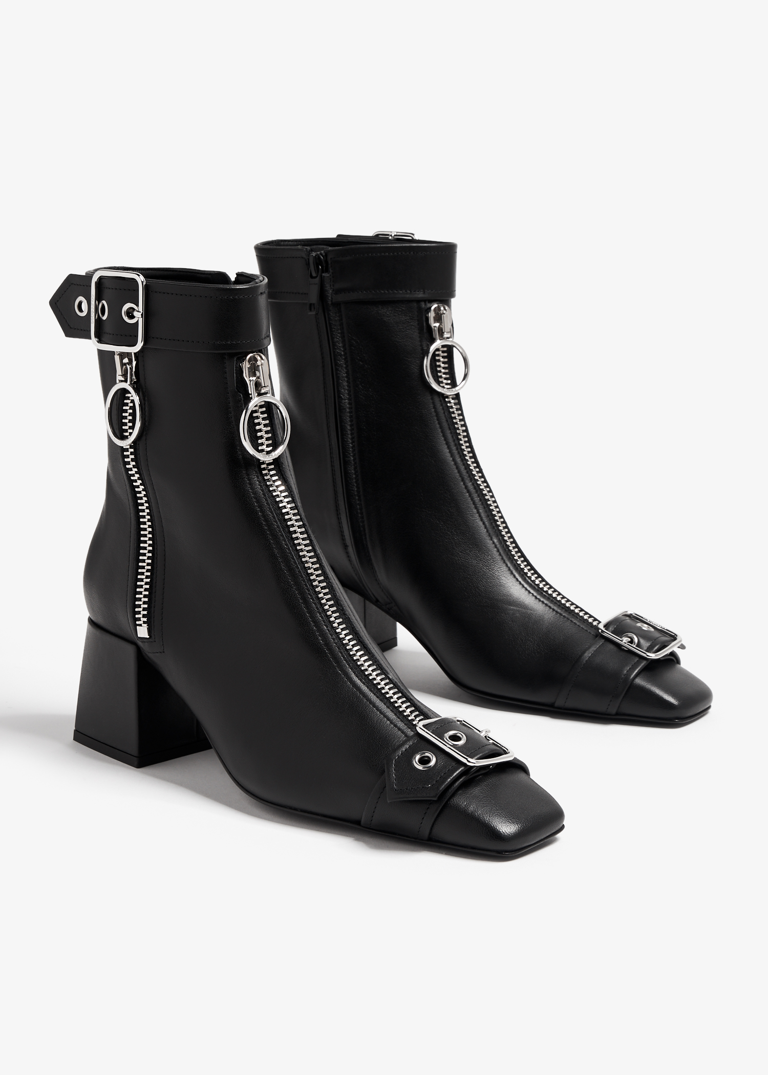 Courrèges Gogo leather boots for Women - Black in UAE | Level Shoes