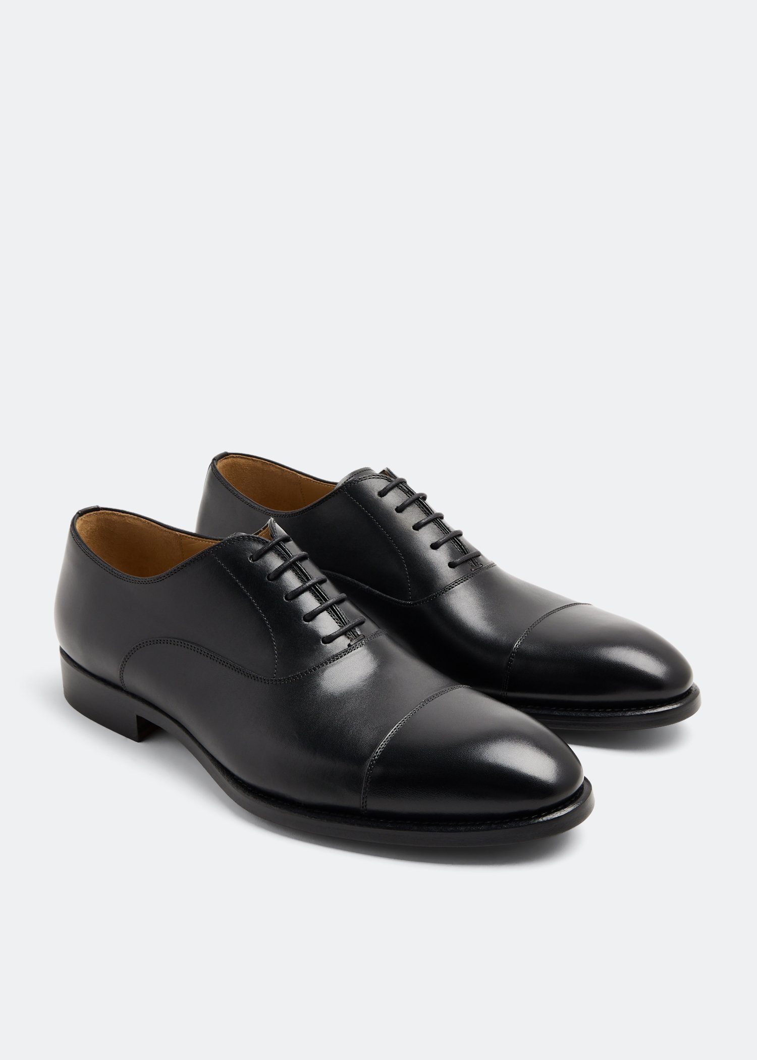 Classic oxford hot sale shoe