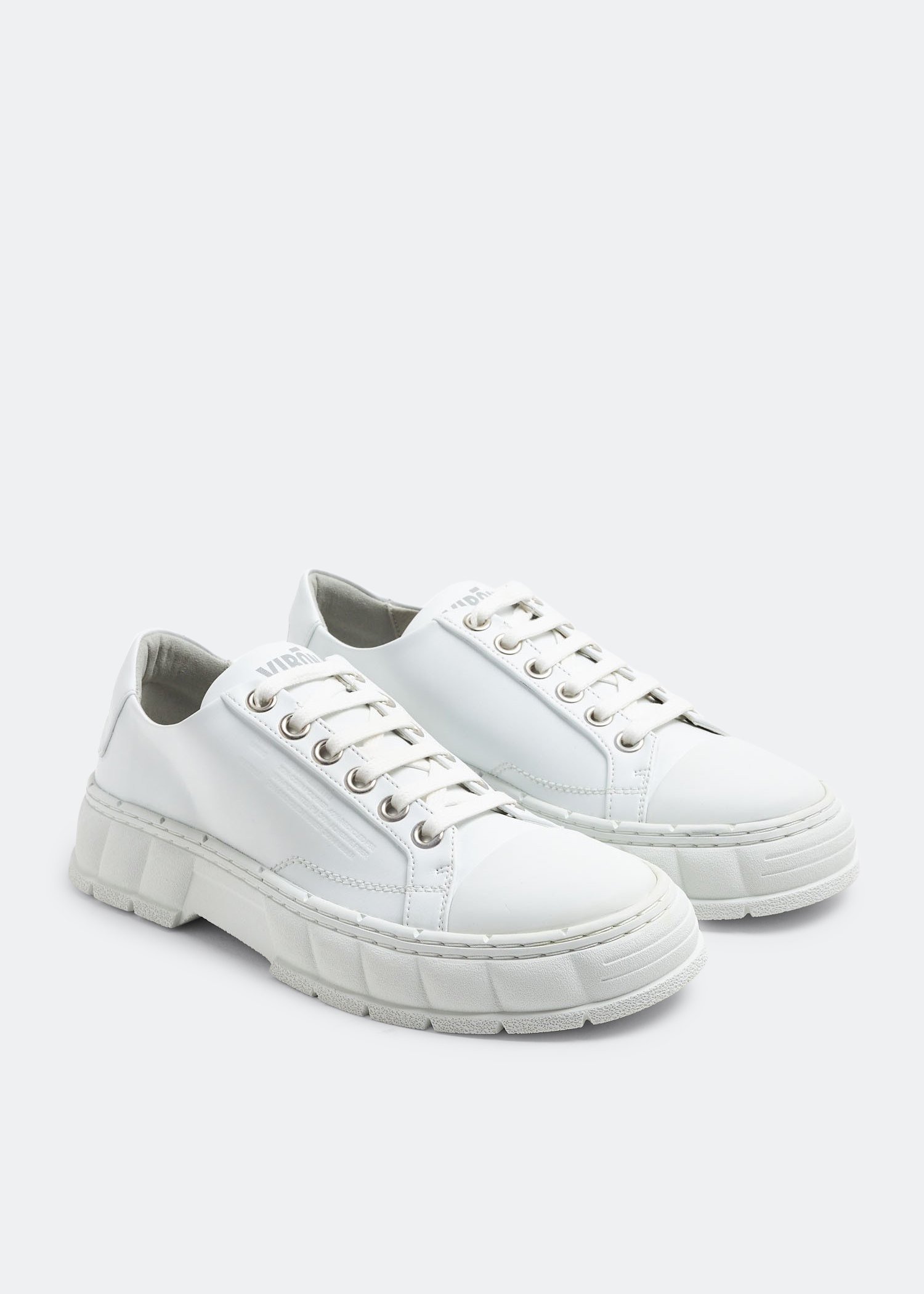 Viron 1968 sneakers for Women - White in UAE | Level Shoes