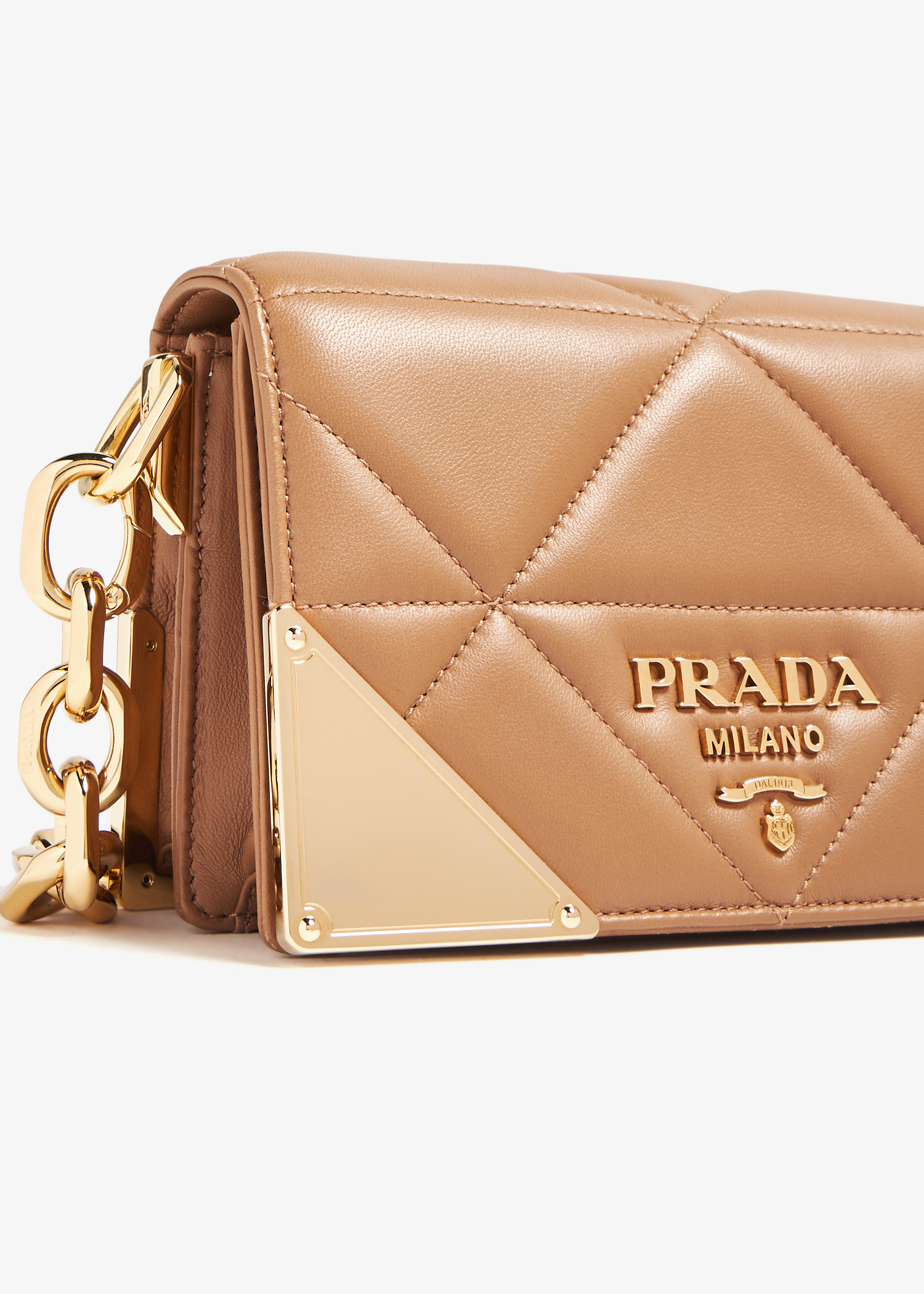 Prada quilted discount leather shoulder bag