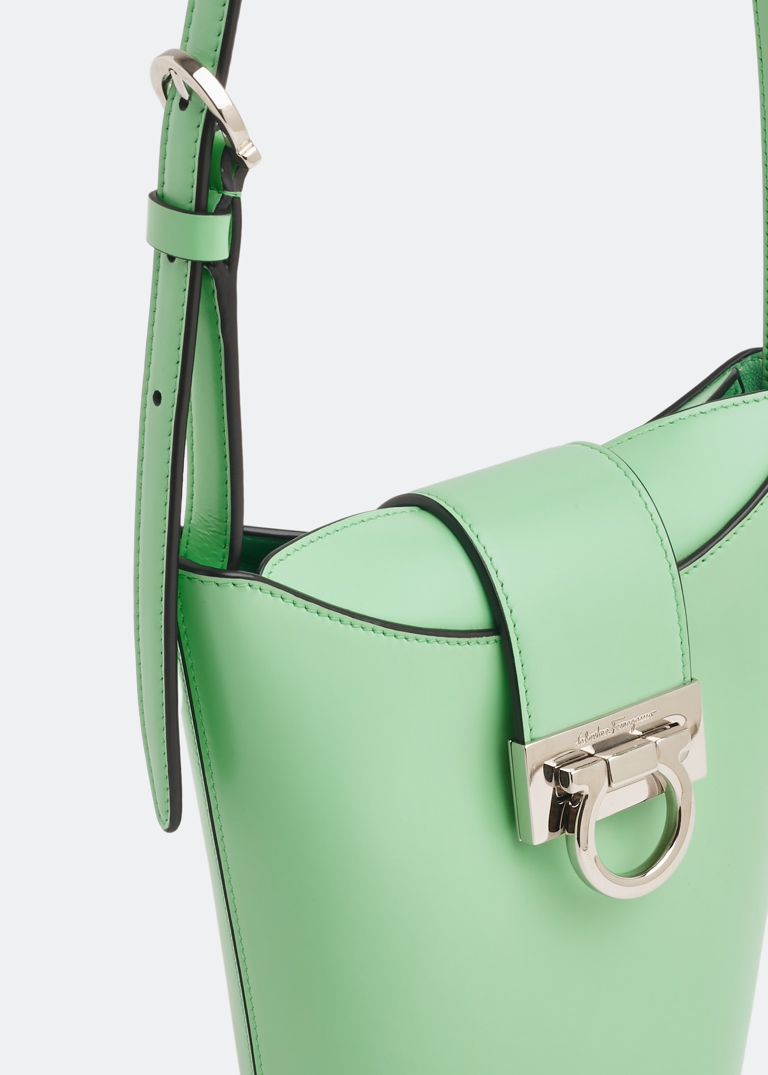 

Trifolio shoulder bag, Green