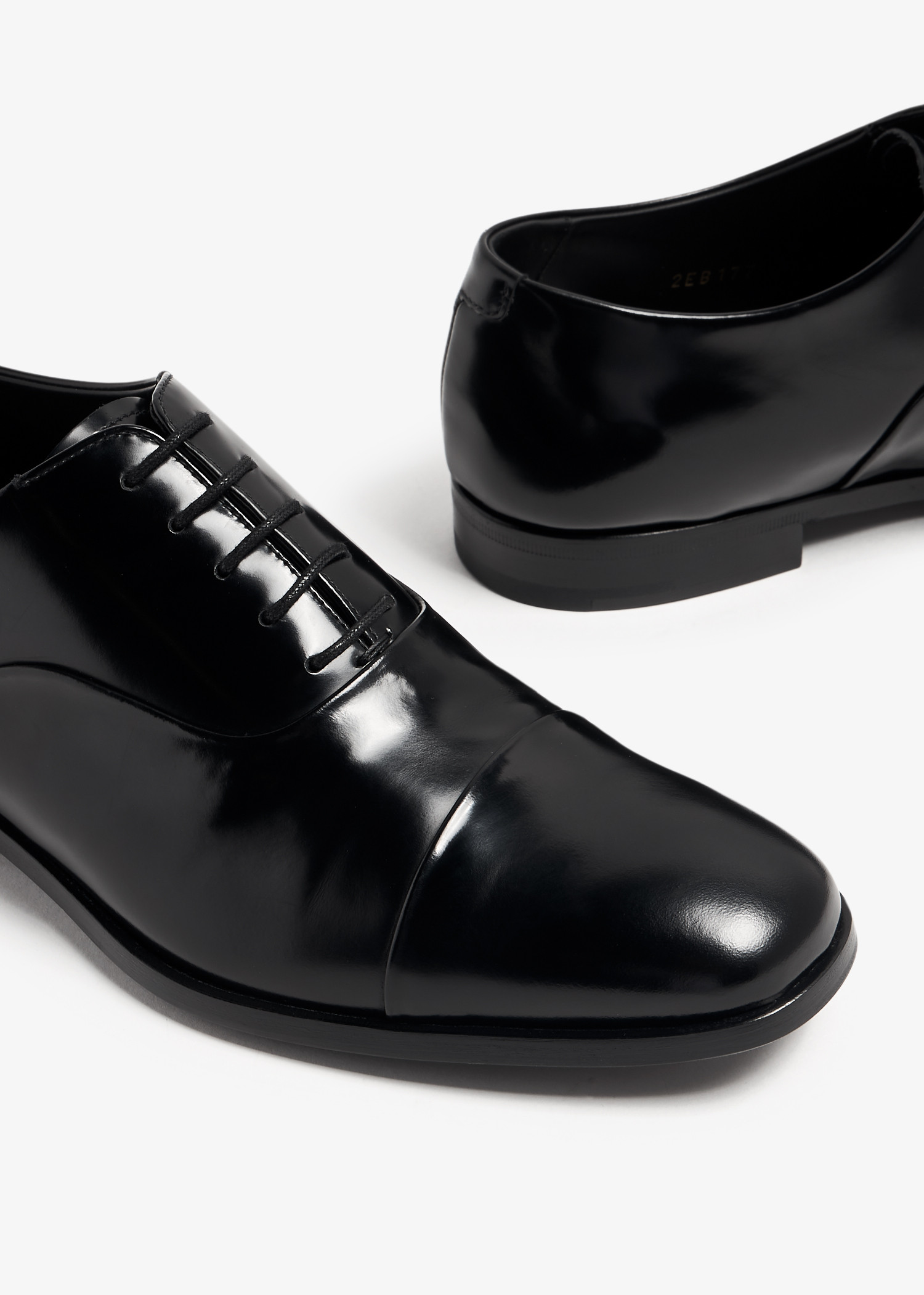 

Brushed leather laced Oxford shoes, Black