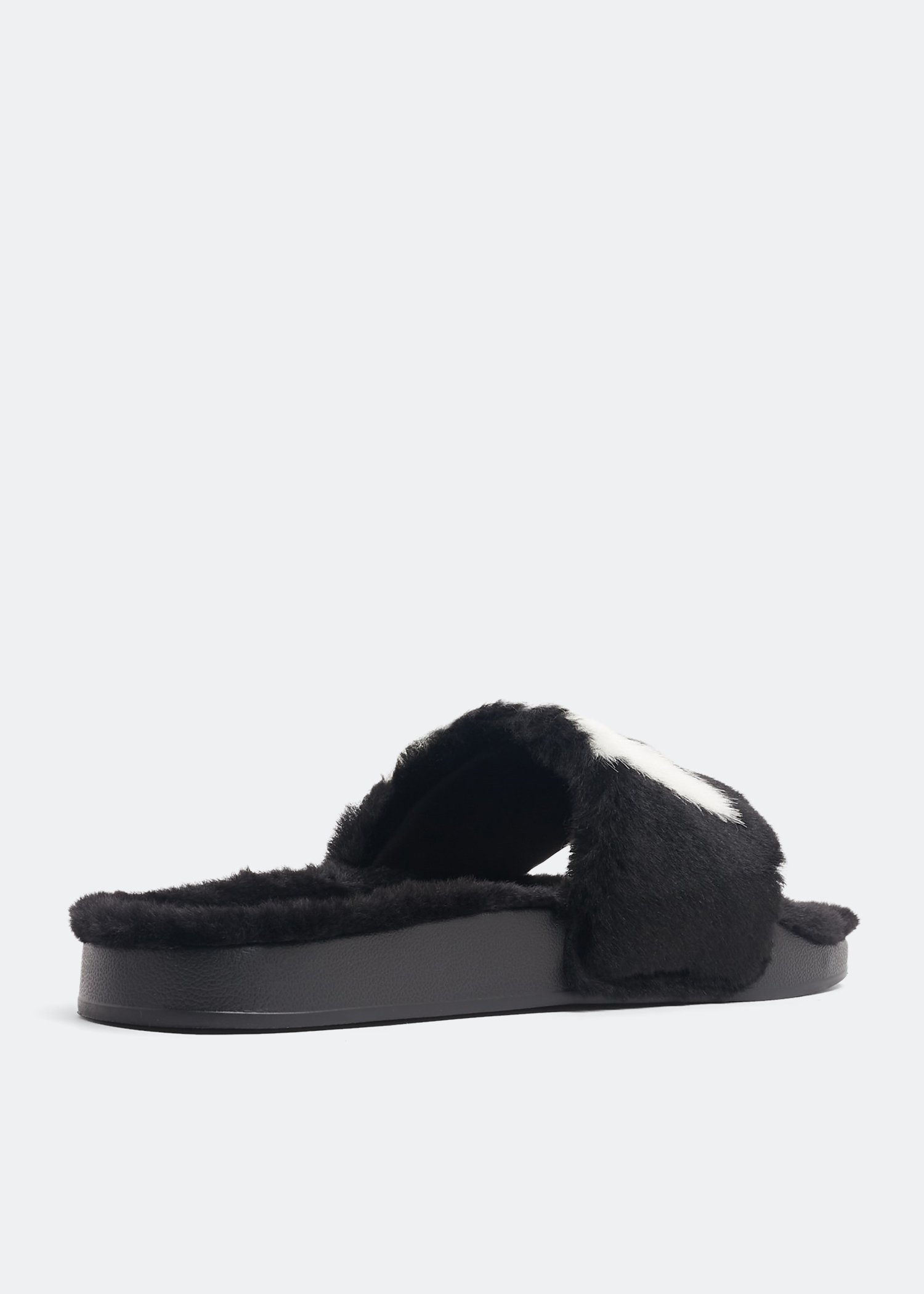 Puma slides sale fuzzy