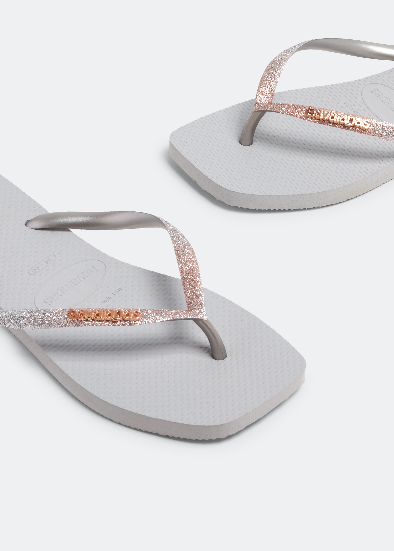 Havaianas Slim square flip flops for Women Grey in UAE Level Shoes