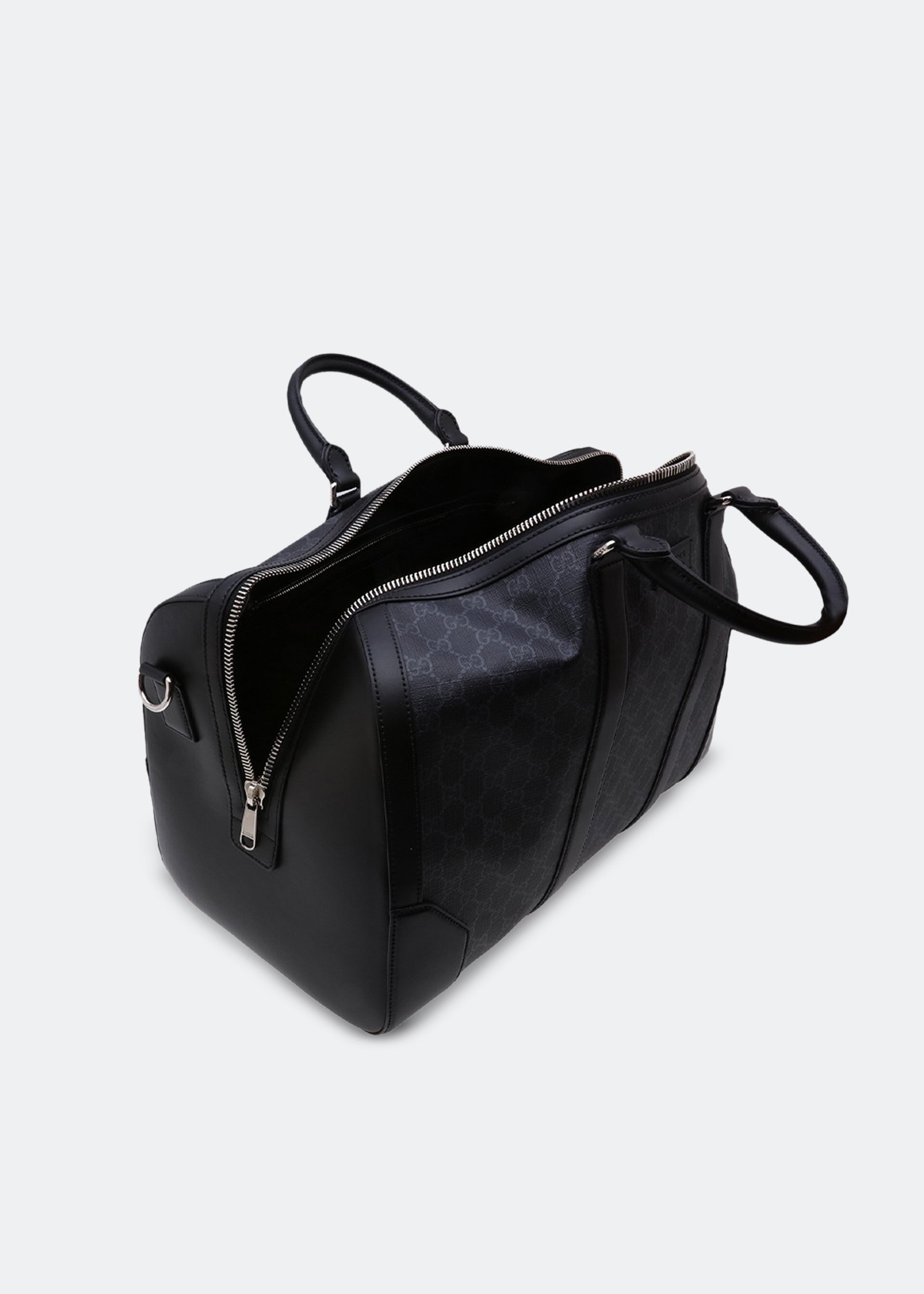 Gucci Gg Supreme Sport Duffle Bag in Black for Men