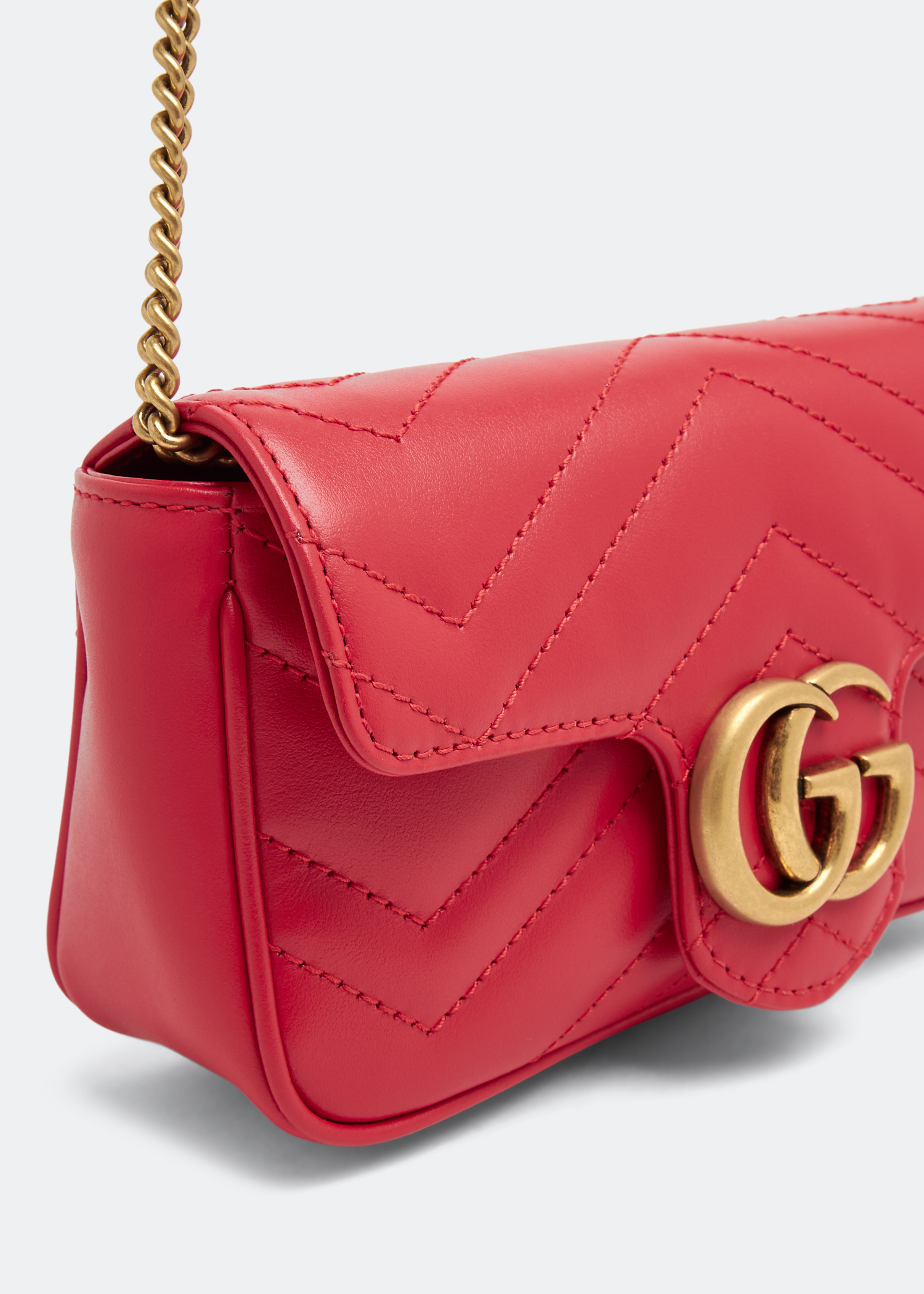 Gucci red discount mini marmont bag