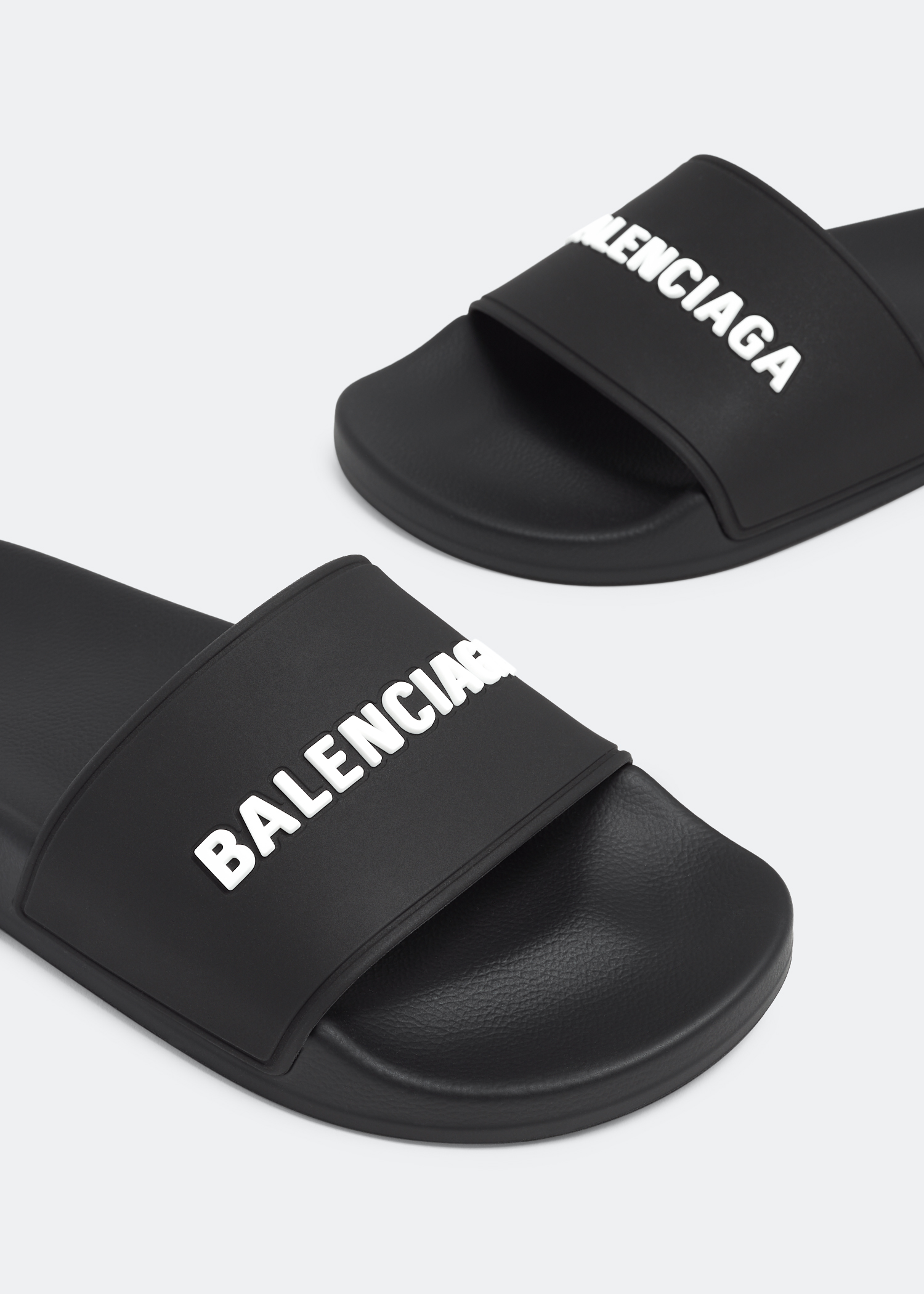 Balenciaga Logo rubber slides for Women Black in UAE Level Shoes