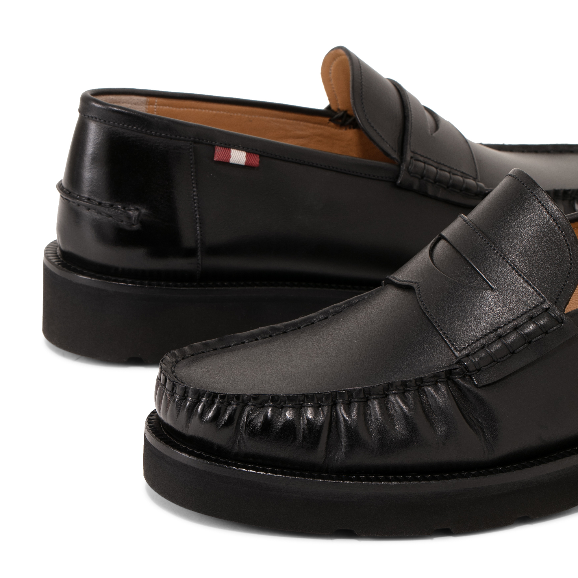 

Noah loafers, Black