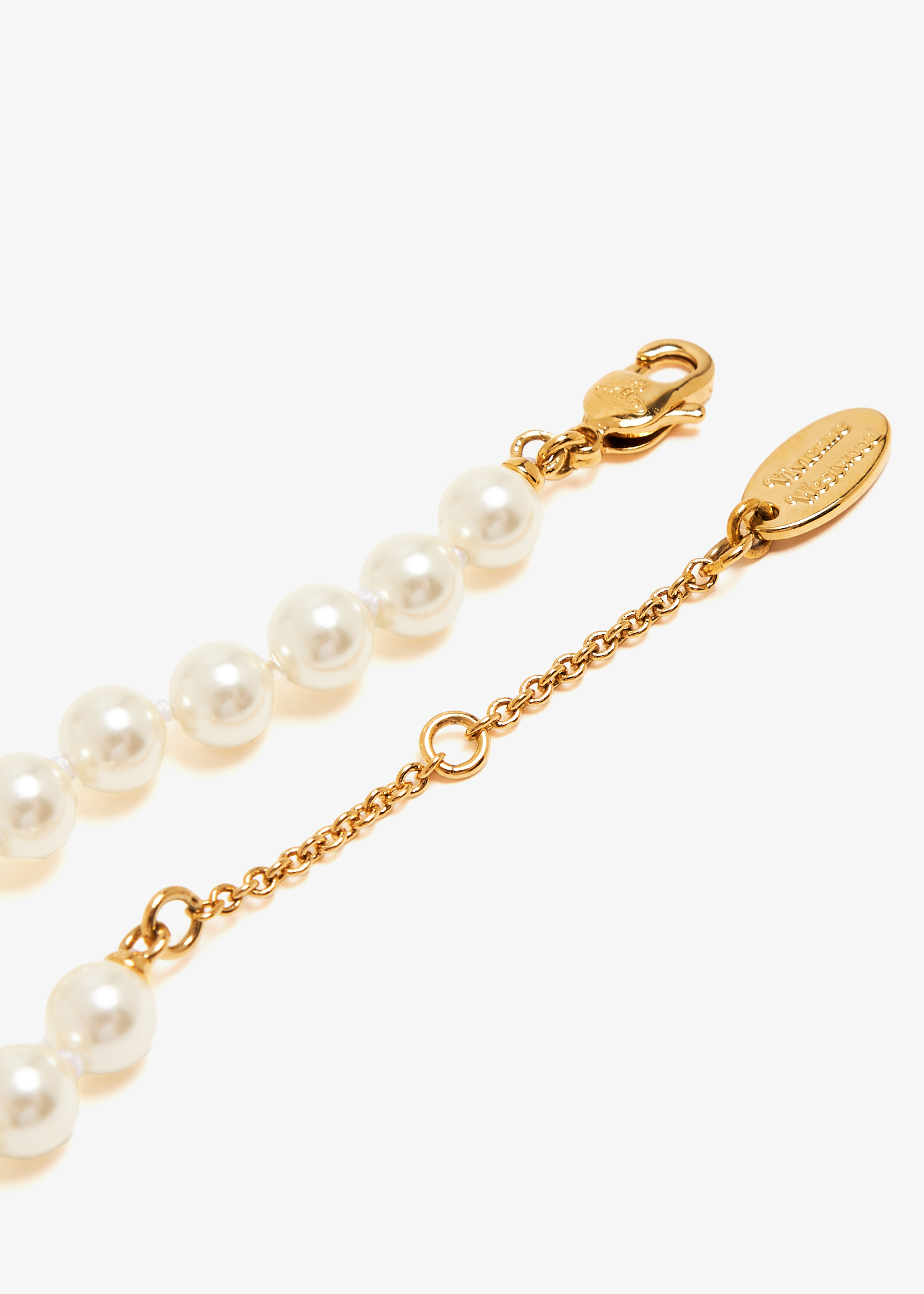 Vivienne Westwood Lucrece pearl necklace for Women - White in UAE | Level  Shoes