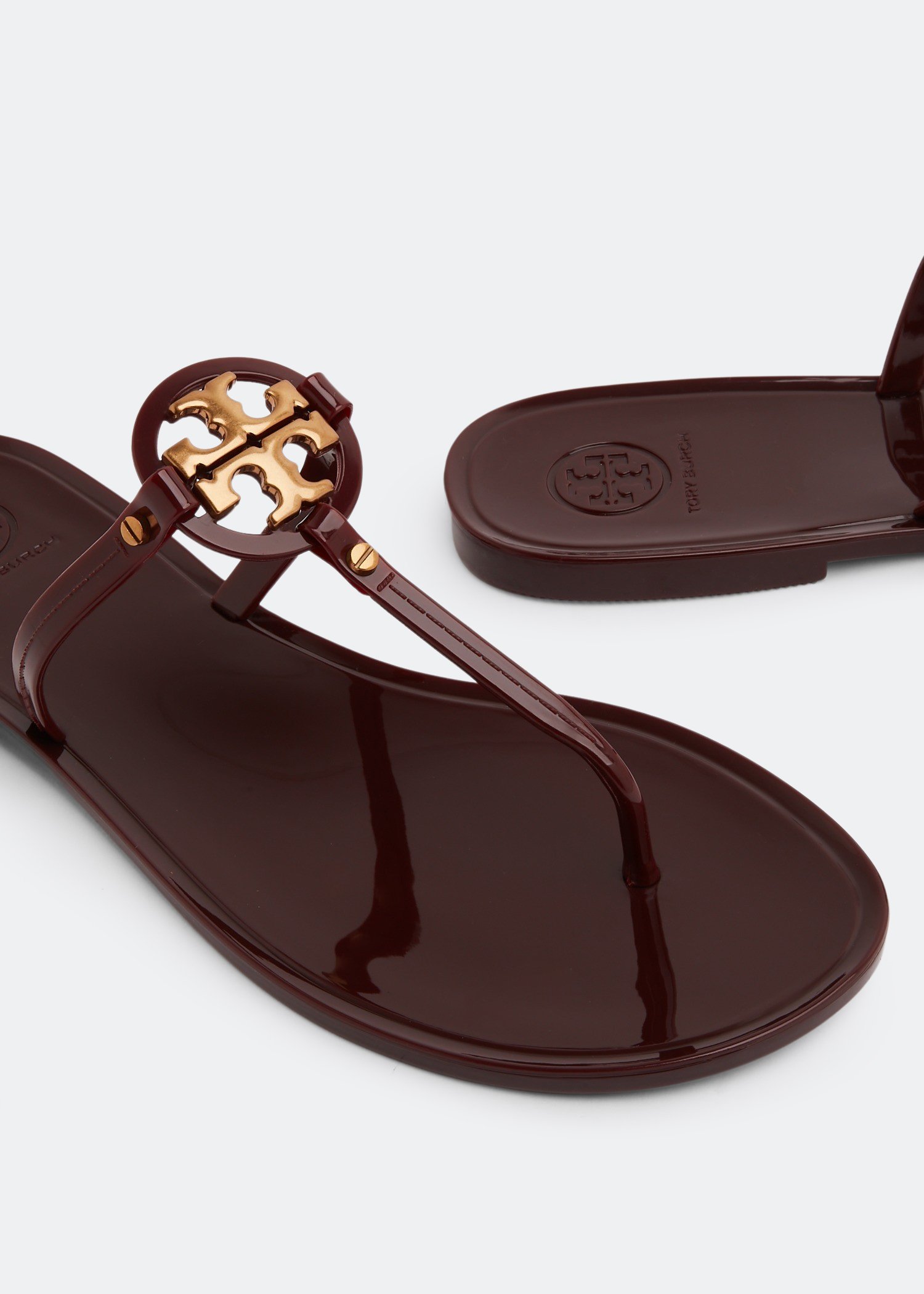 Red tory burch online jelly sandals