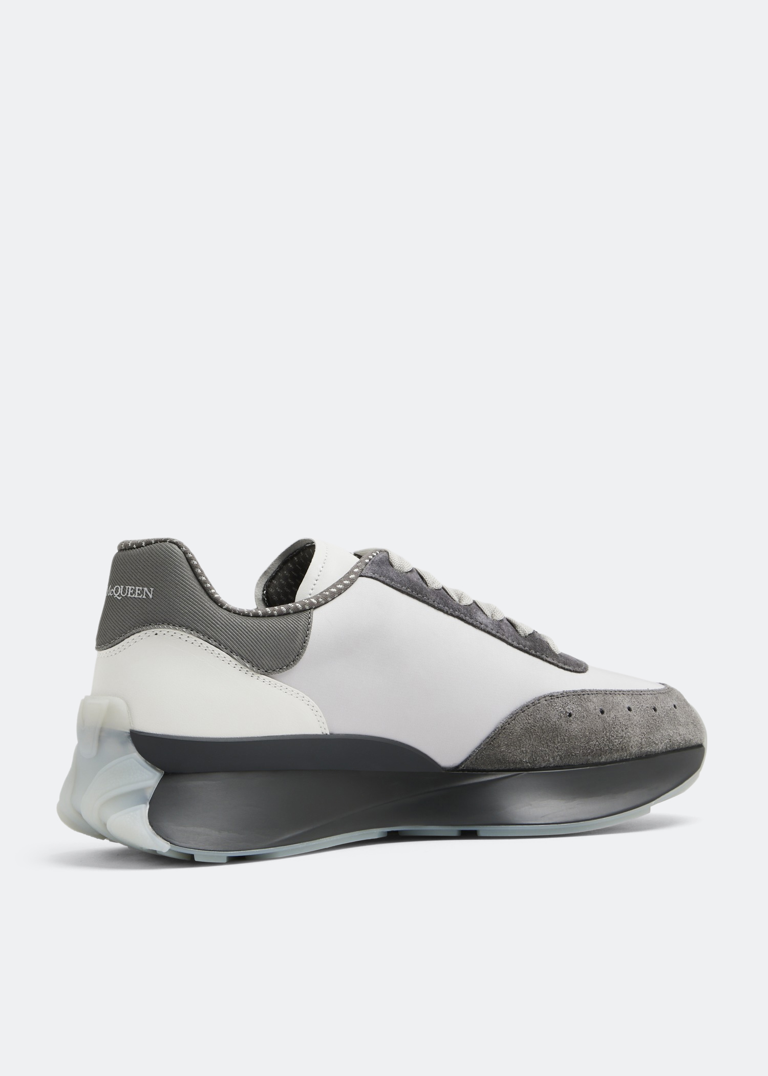 Alexander mcqueen hot sale runner trainers