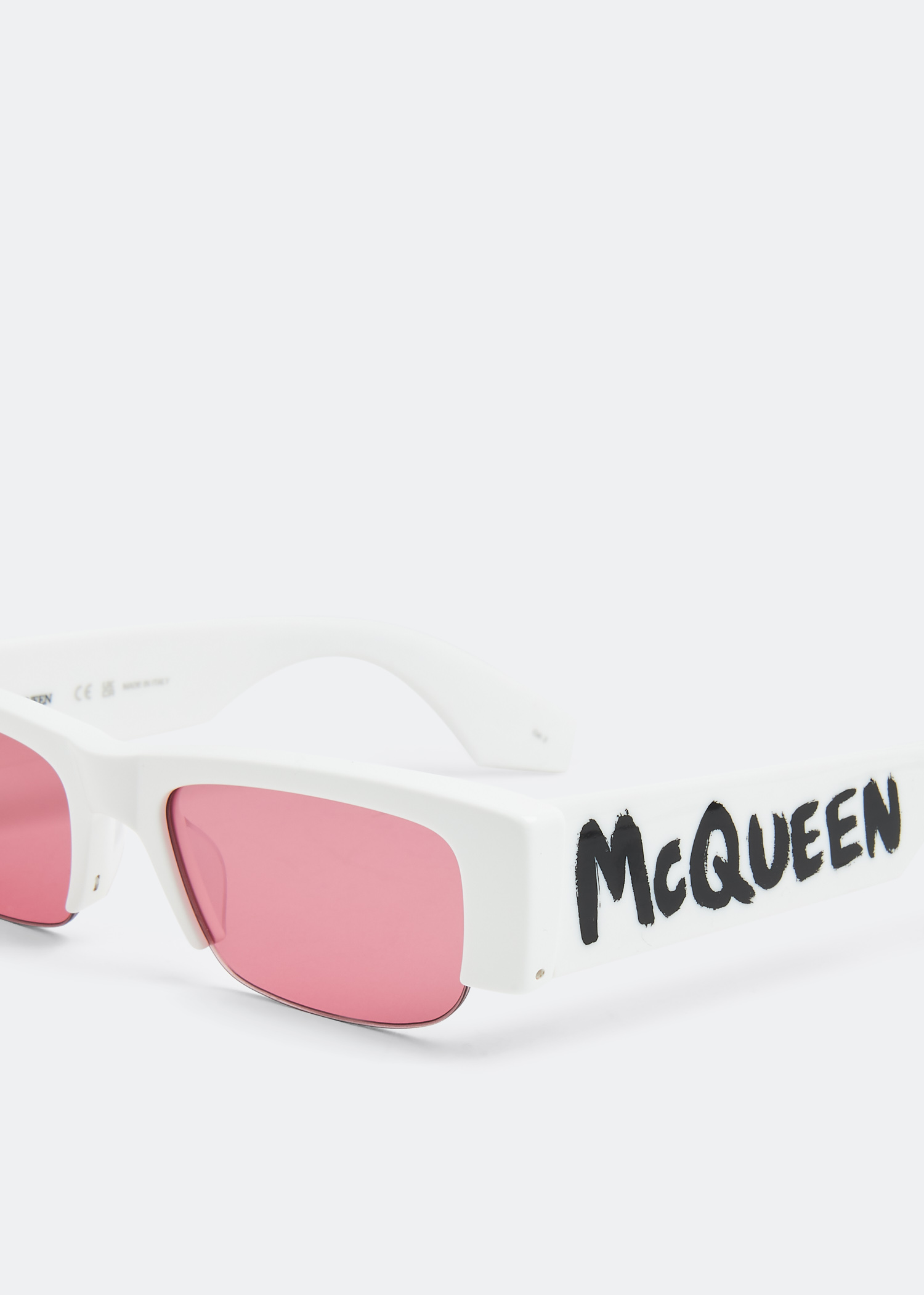 

McQueen Graffiti sunglasses, White