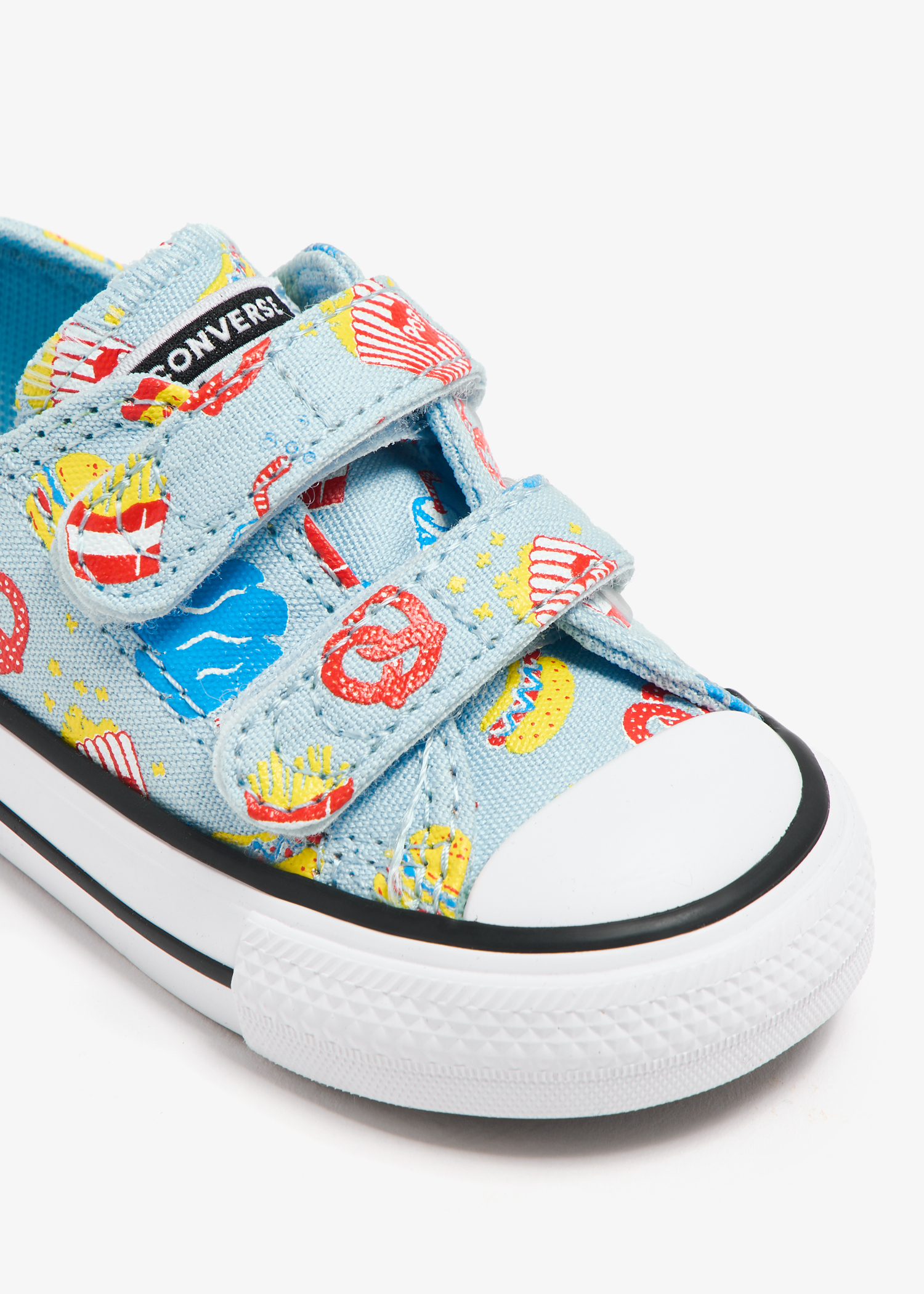 Converse Chuck Taylor All Star 2V sneakers for Boy Printed in KSA Level Shoes