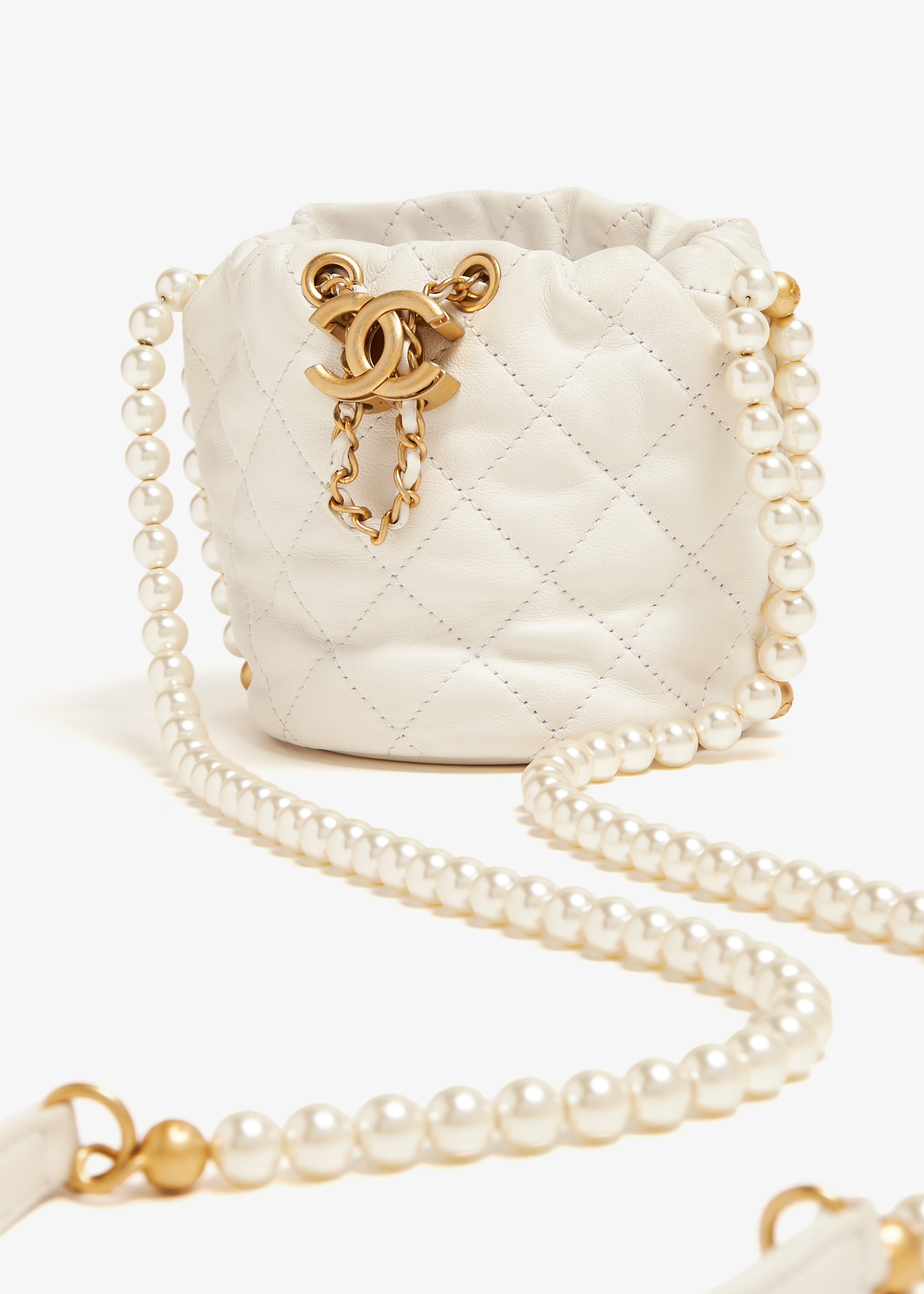 

Mini bucket bag, White