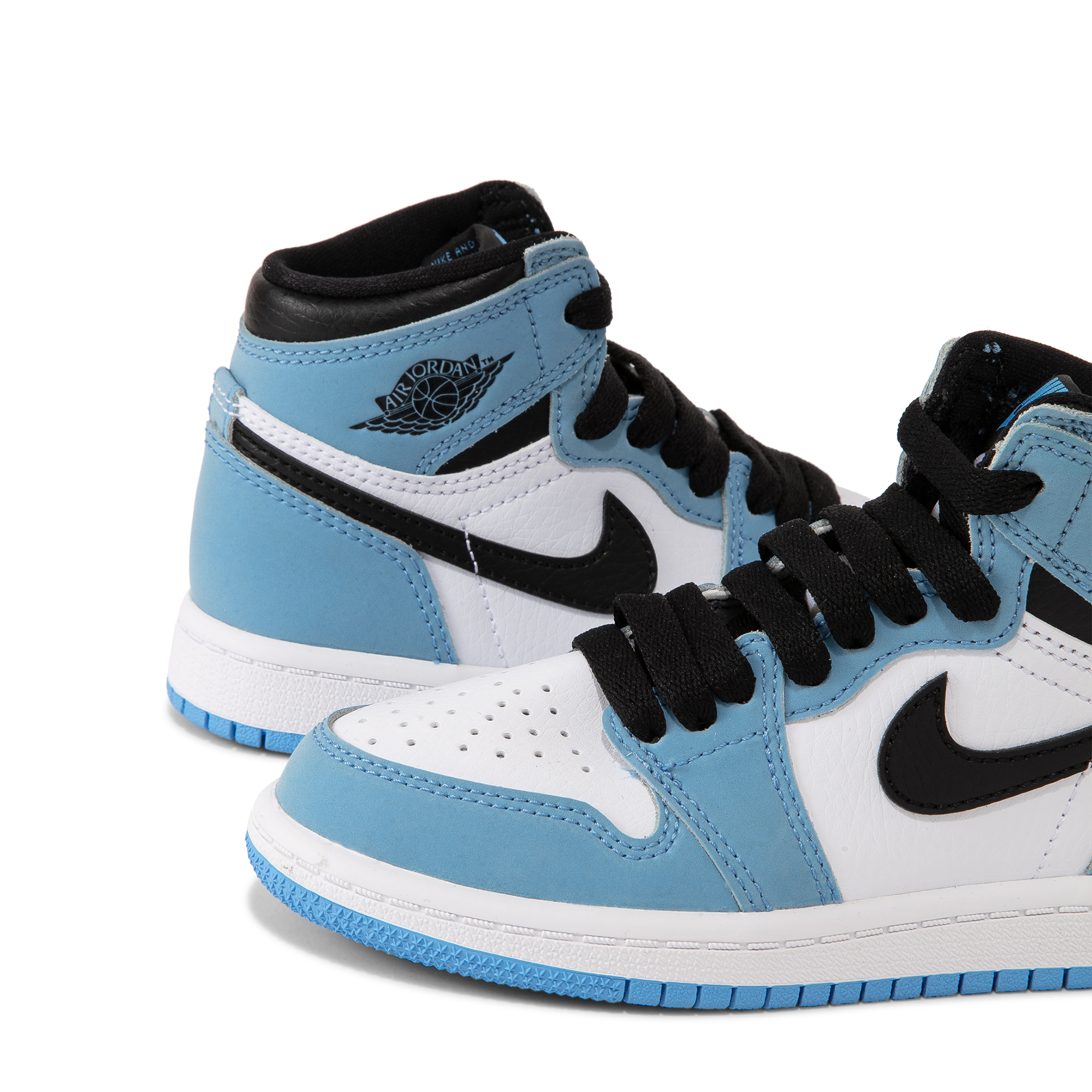 

Air Jordan 1 Retro 'University Blue' sneakers
