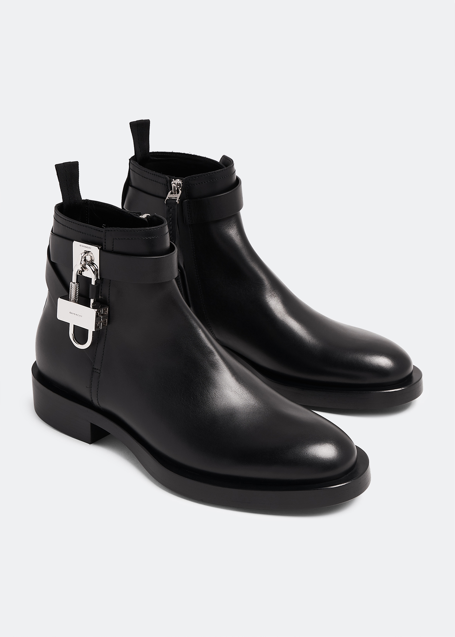 Ankle boots shop givenchy men