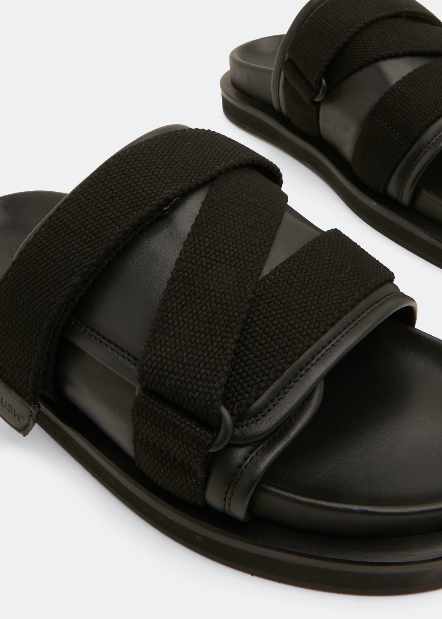 

Padded sandals, Black