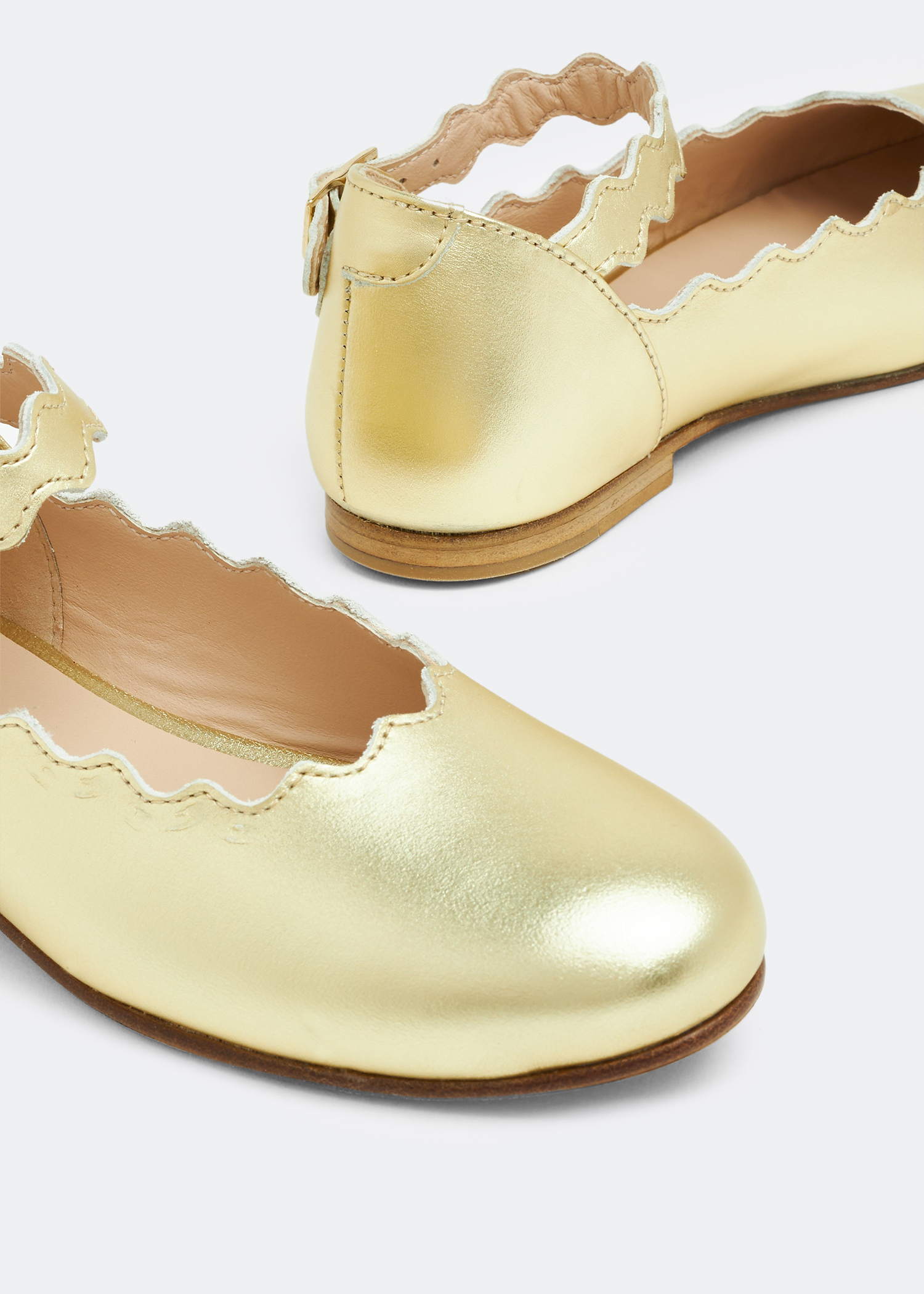 

Scalloped ballerinas, Gold