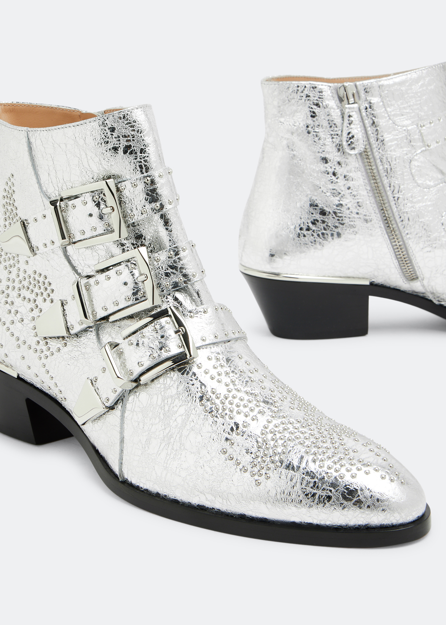 Chlo Susanna boots for Women Silver in UAE Level Shoes