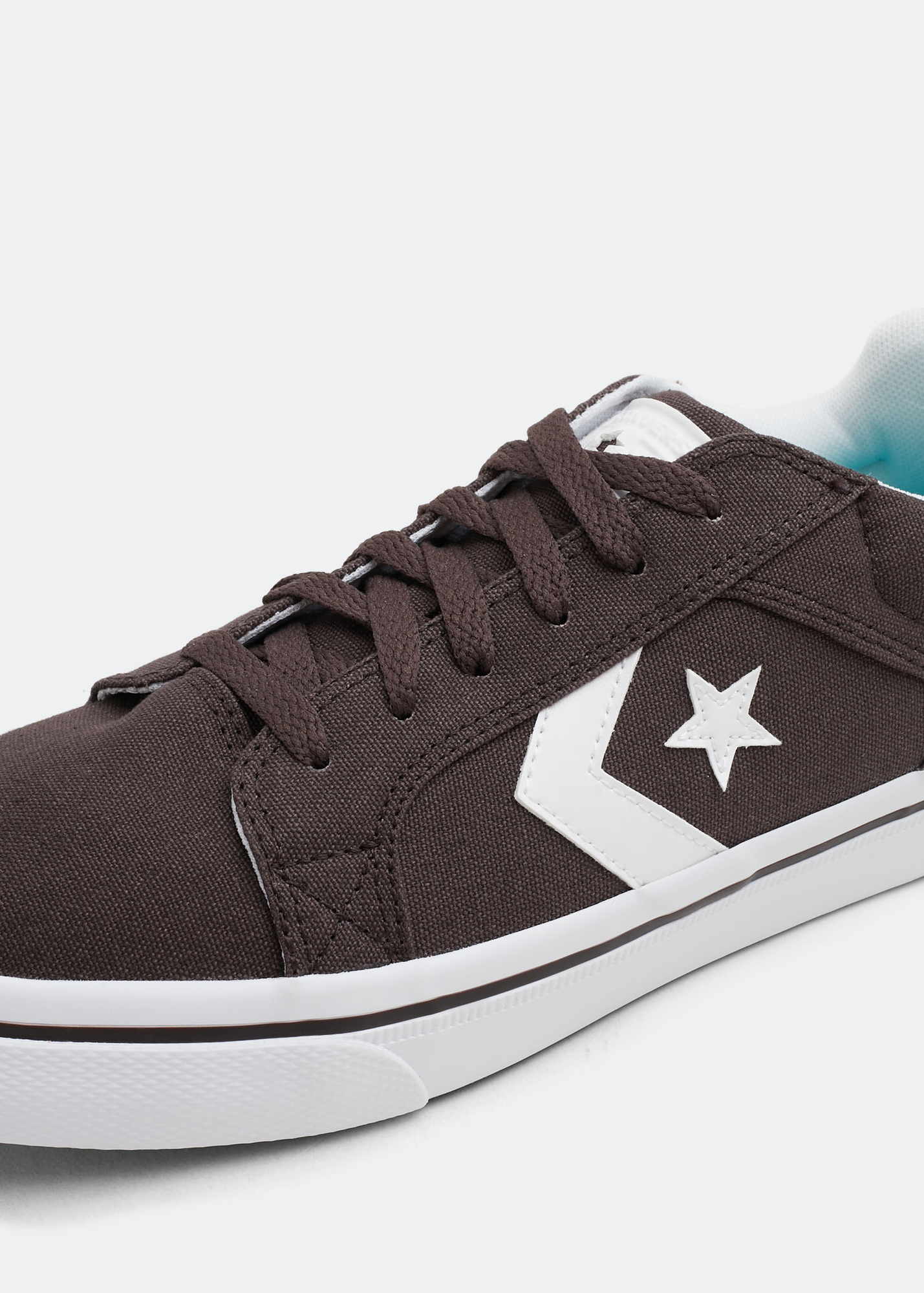 Converse el sales distrito grey