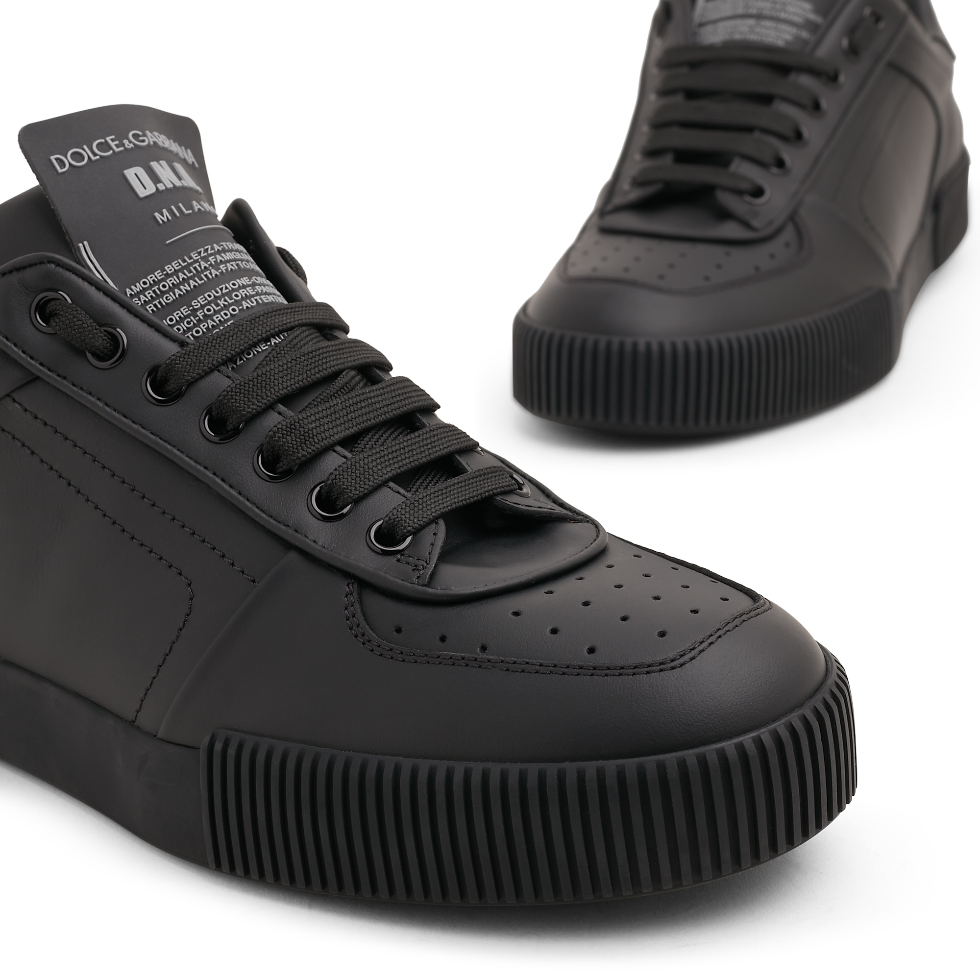 

Miami sneakers, Black