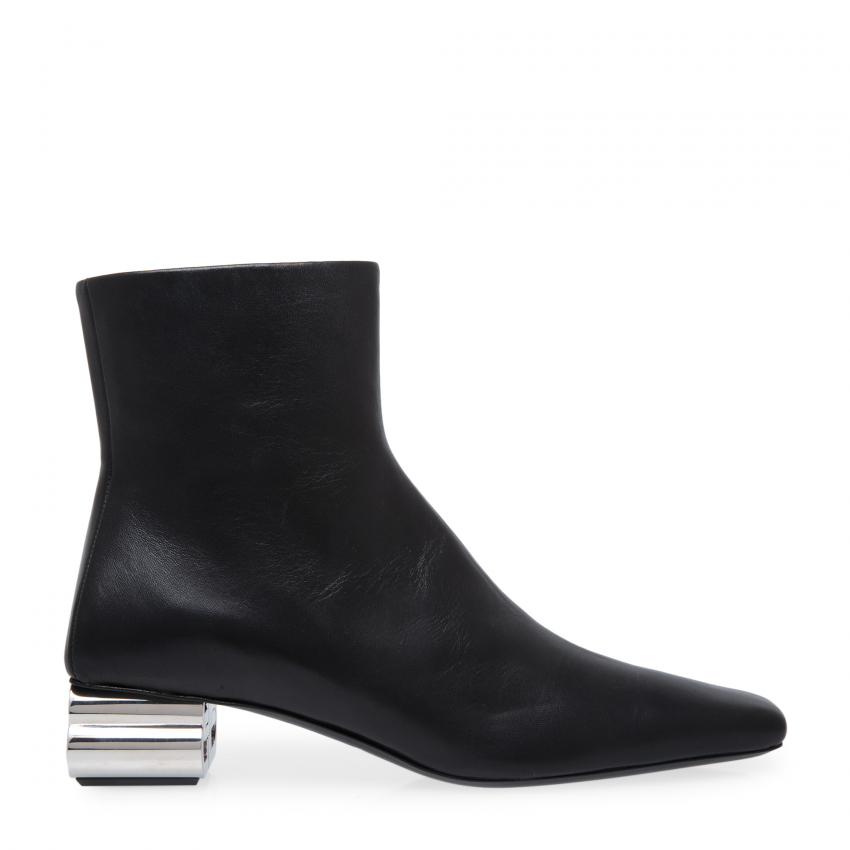 balenciaga typo boots