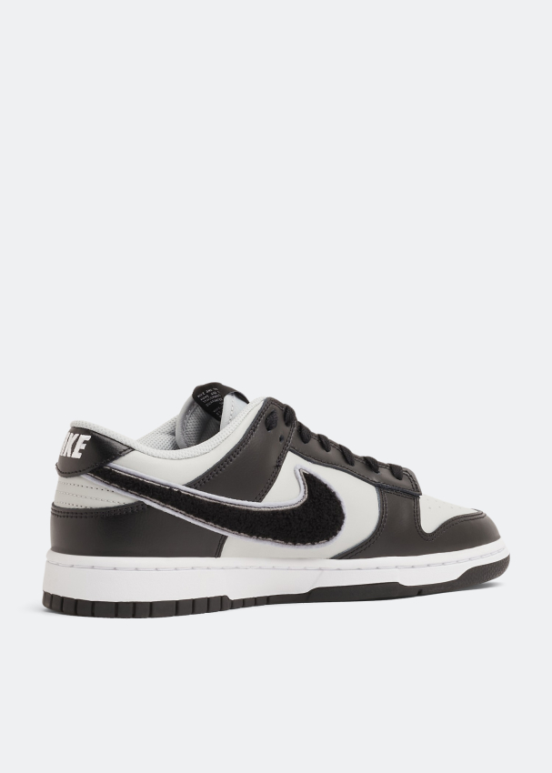 nike dunks fuzzy