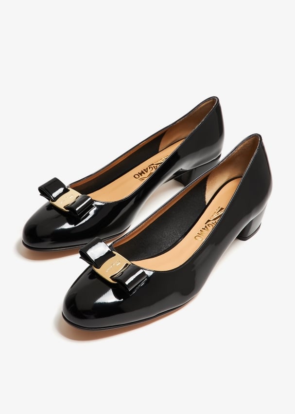 Ferragamo Vara bow pumps for Women Black in KSA Level Shoes