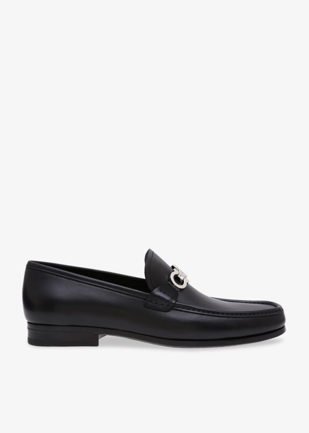 Ferragamo Chris moccasins for Men - Black in KSA | Level Shoes