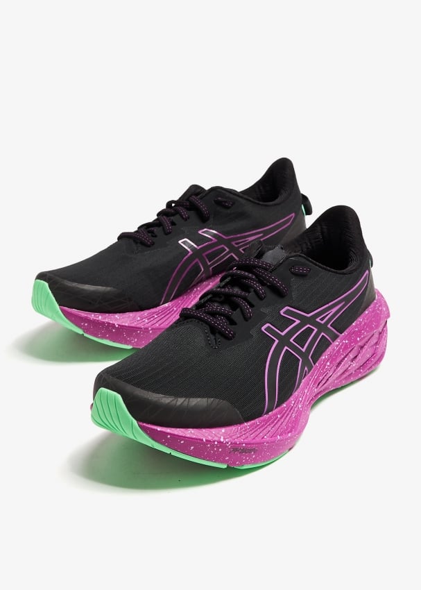 Asics NOVABLAST 4 Lite Show sneakers for Women Black in Bahrain Level Shoes