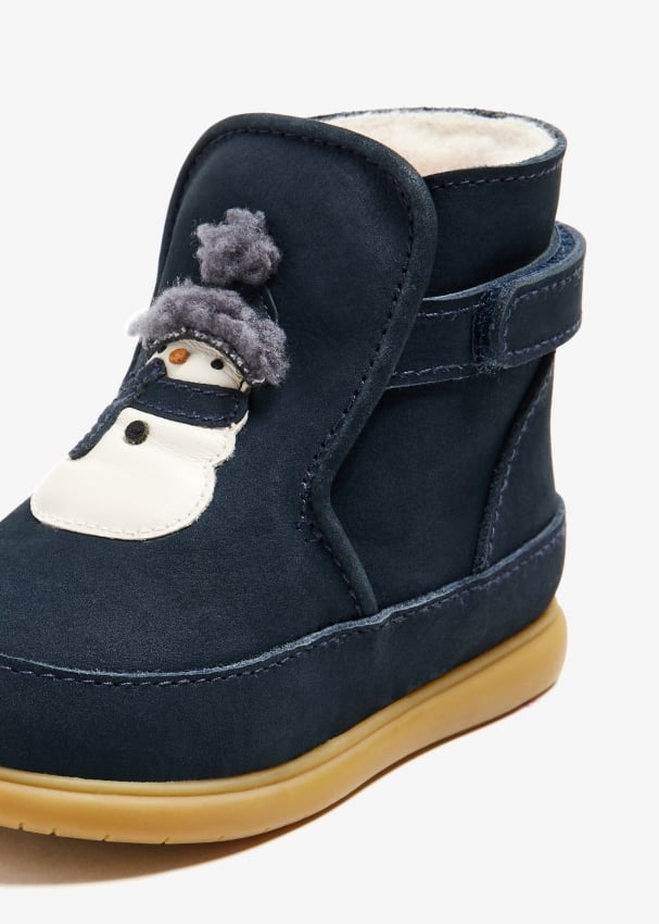 Kids boots online hotsell