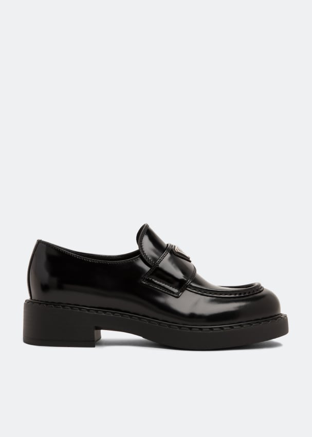 Shop Loafers & Slippers for Women in UAE | Level Shoes