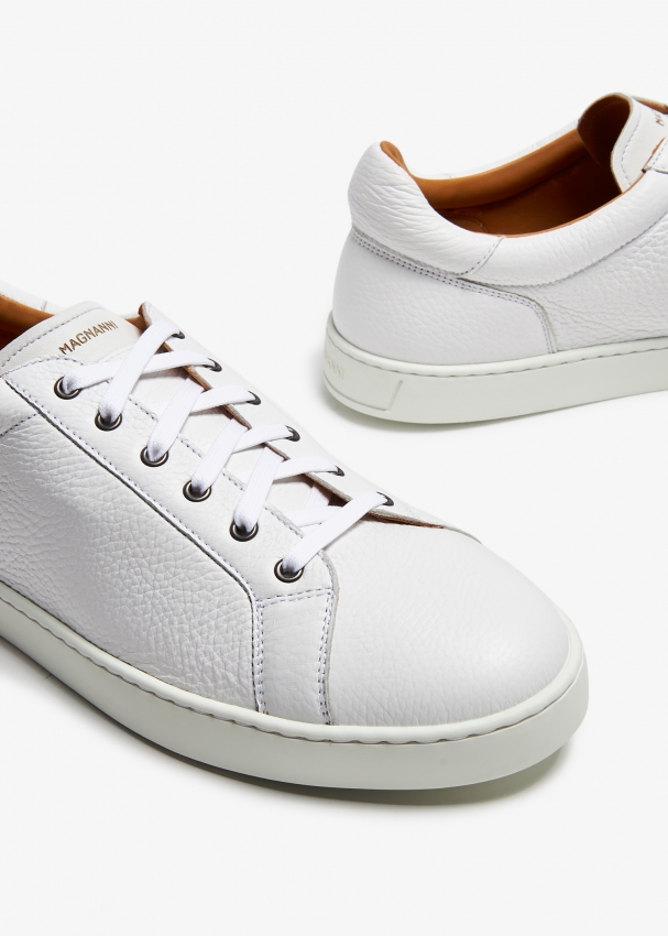 Magnanni Leather sneakers for Men - White in UAE | Level Shoes