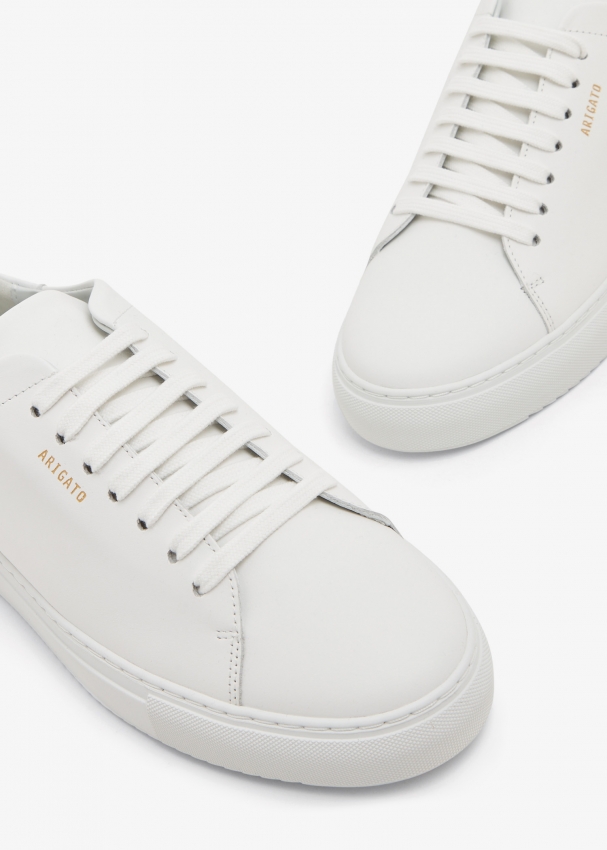 Axel Arigato Clean 90 sneakers for Men - White in UAE | Level Shoes