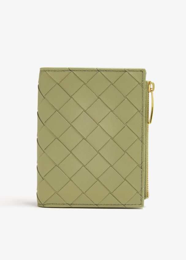 Bottega Veneta Small bi fold zip wallet for Women Green in Bahrain Level Shoes