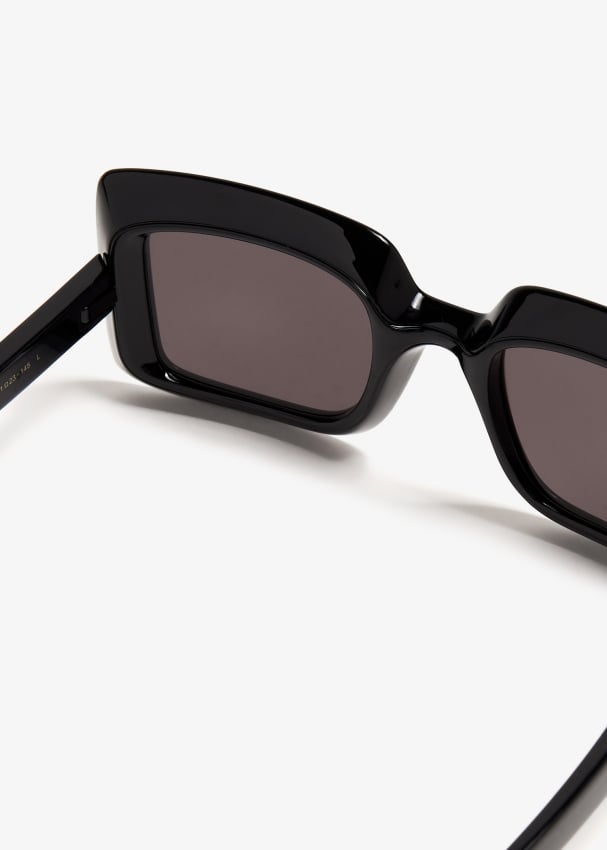 Gucci Square frame sunglasses for Women Black in UAE Level Shoes