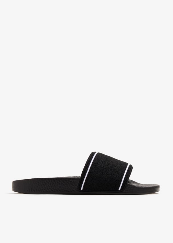 Shop Slides & Flip Flops for Men in KSA | Level Shoes