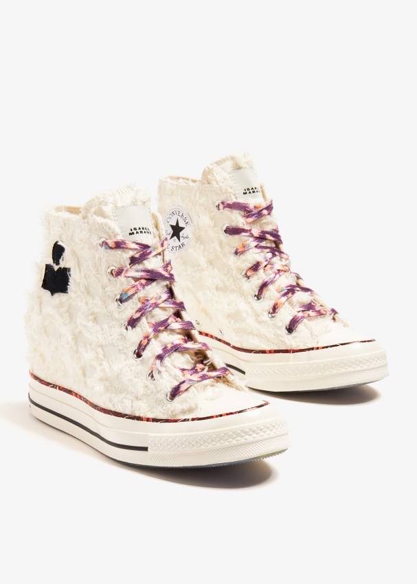 namshi converse