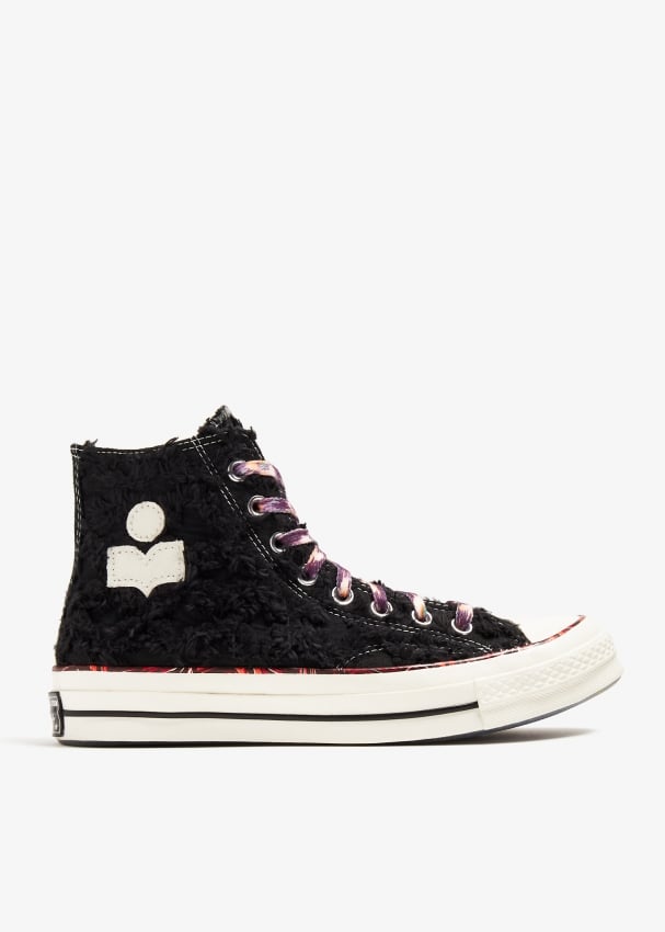 Shop Converse Shoes for Women in UAE Level Shoes