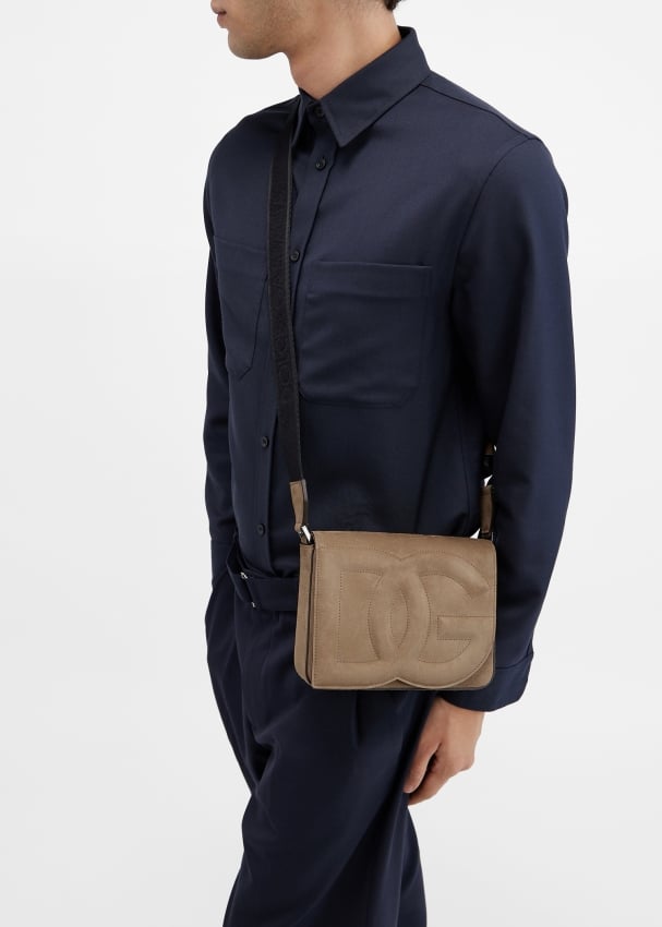Dolce&Gabbana DG logo messenger bag for Men - Brown in UAE | Level Shoes