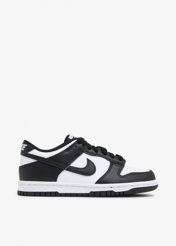 Nike Dunk Low sneakers for Boy - Black in UAE | Level Shoes