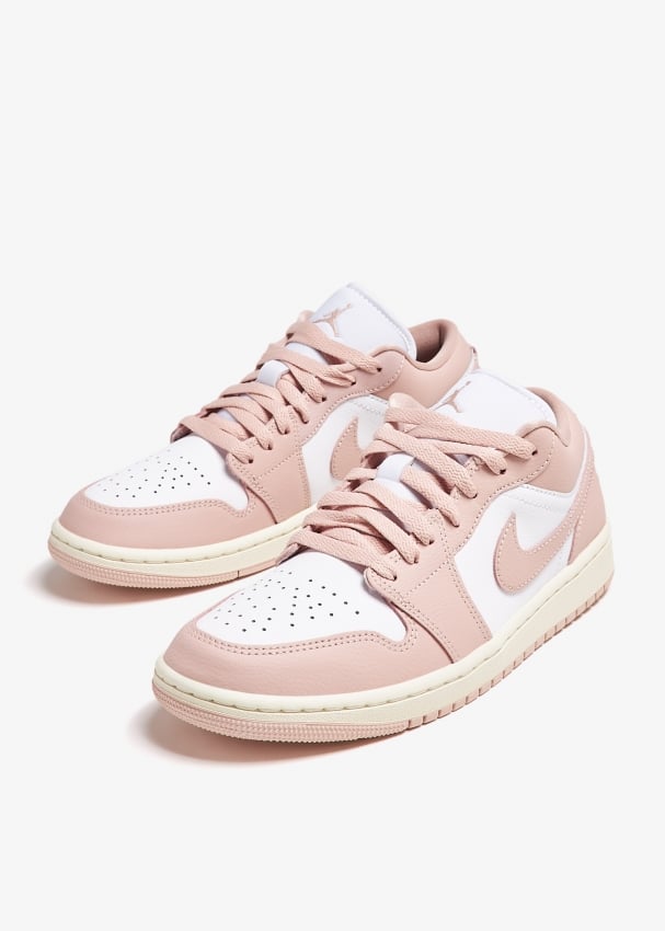 Nike air jordan 1 low pink on sale