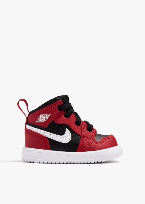 Nike Air Jordan 1 Mid sneakers for Baby Red in UAE Level Shoes