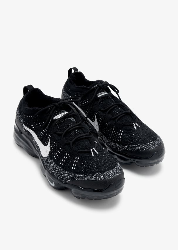 Shop Nike Shoes for Men in Oman Level Shoes