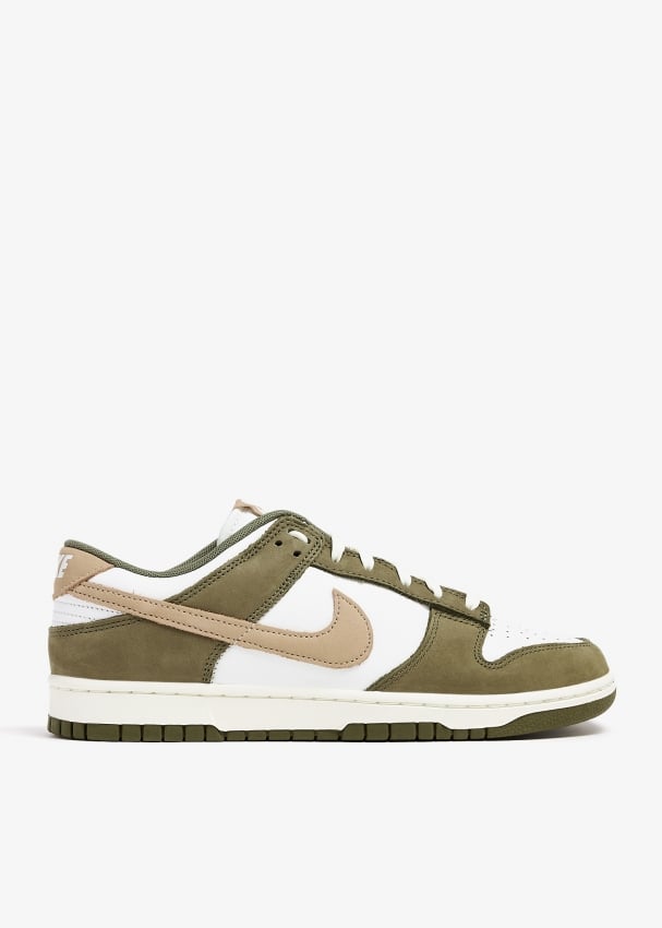 Nike men olive green hotsell