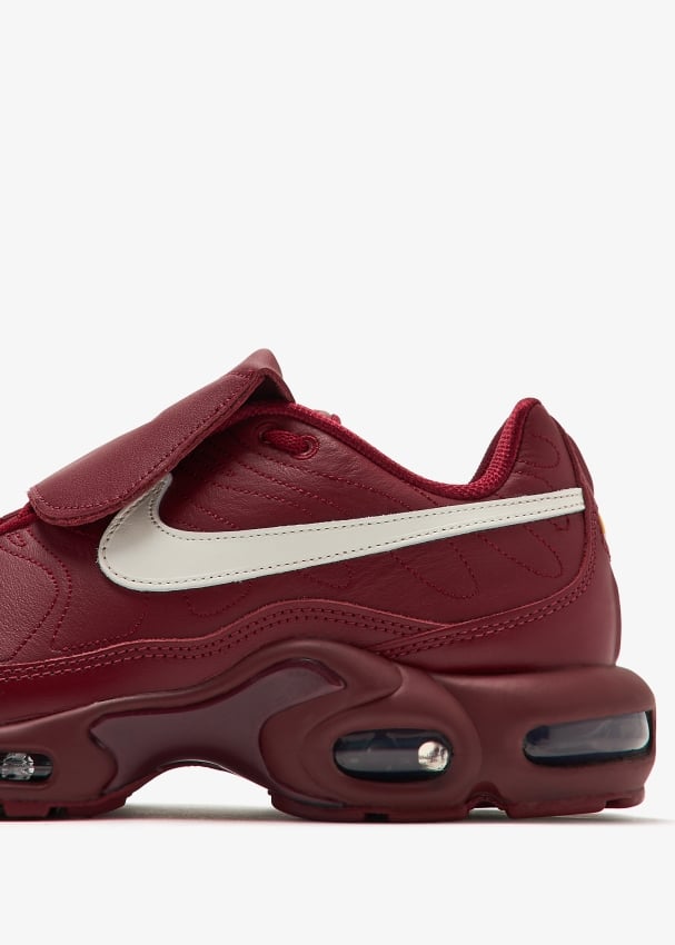 Shop Nike Shoes for Men in Qatar Level Shoes