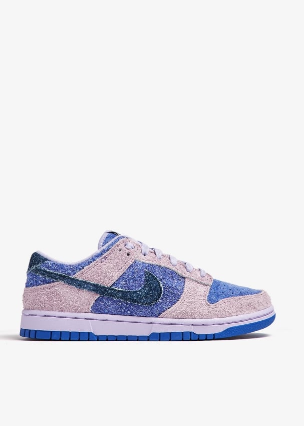 Nike Dunk Low Hydrangeas sneakers for ADULT UNISEX Men Women Blue in UAE Level Shoes